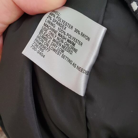 EUC! Worthington Petite Mod Style Black Abstract Polkadot Pencil Skirt Size 6P - Picture 7 of 8